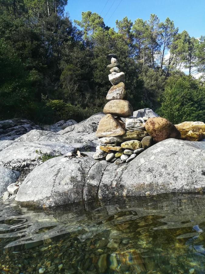 La Frigoule, Un Gite Au Coeur Du Parc Des Cevennes Generargues Buitenkant foto